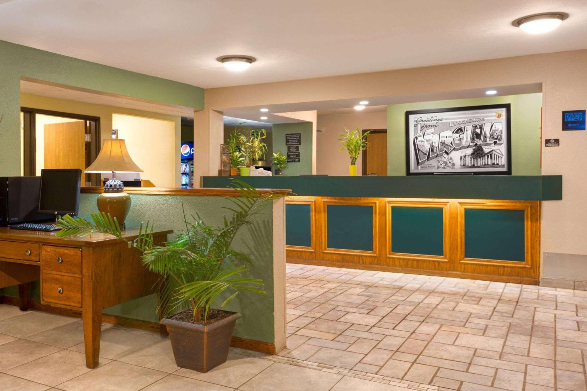 Super 8 By Wyndham Va